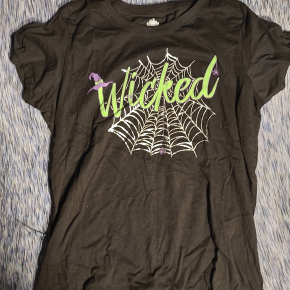 Tops - Women's wicked shirt